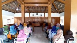 BUM Desa Bersama Mekarsari Tepus LKD Kapanewon Tepus menggulirkan dana di Kalurahan Giripanggung 
